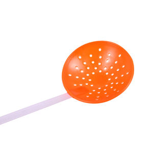 Écumoire à glace 16'' <span class=keywords><strong>en</strong></span> aluminium avec poignée <span class=keywords><strong>en</strong></span> PP pour <span class=keywords><strong>la</strong></span> pêche à <span class=keywords><strong>la</strong></span> truite, à <span class=keywords><strong>la</strong></span> carpe, sur glace <span class=keywords><strong>de</strong></span> lac - Outil <span class=keywords><strong>de</strong></span> pêche d'<span class=keywords><strong>hiver</strong></span> portable - Product Image 5