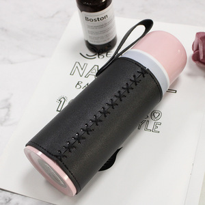 Fundas de cuero personalizadas para botellas de agua aisladas, fundas térmicas para botellas y fundas para vasos de bebidas cosidas a mano. - Product Image 5