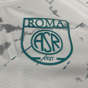 Conçu sur mesure de haute qualité séchage rapide polyester jeunesse sport football maillot haut de gamme avec l'équipe offset Logo impression Technique - Product Image 5