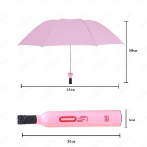 Vendita all'ingrosso articoli da regalo per affari aziendali promozionali personalizzati per pioggia e bottiglia di Souvenir automatica appesa ombrello da Golf con Logo - Product Image 6