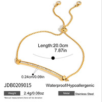 Klassieke stijl Valentijnscadeau 18K PVD gouden roestvrijstalen ronde witte zirkonia tennis ketting liefdeshart armband