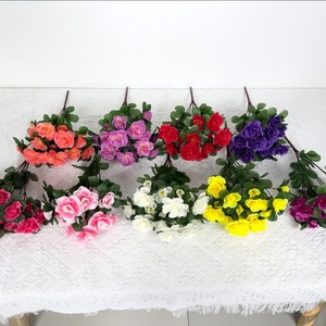 Ramo de Flores Artificiales de Camelia, Flores de Seda y Plástico para Decoración de Jardín, Duraderas, Estilo Clásico - Product Image 3