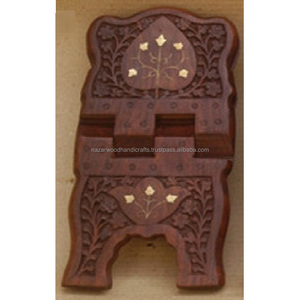 Support de livre en bois sculpté à la main, avec moulinet en bois lisse, art massif - Product Image 1