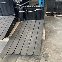 Attaches de chariot élévateur à fourche en acier inoxydable 3M durables, extensions de fourche <span class=keywords><strong>pour</strong></span> chariots élévateurs de 1 à 8 tonnes et utilisation en camion - Product Image 6