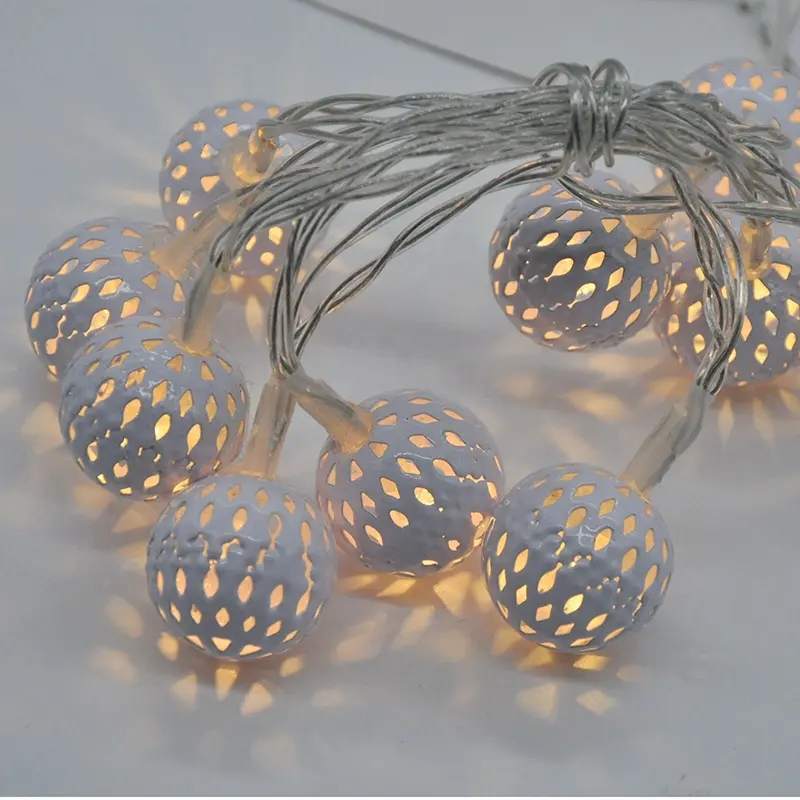 Christmas Decoration 2AA Battery operated Metal globe balls Led Fairy String Lights waterproof For Home Room Decorators