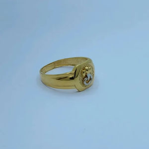 แหวนทองคำแท้ 22K ดีไซน์ปีกเรขาคณิตทันสมัย รูปทรงตัววี สง่างาม เครื่องประดับผู้ชายชั้นดี - Product Image 2