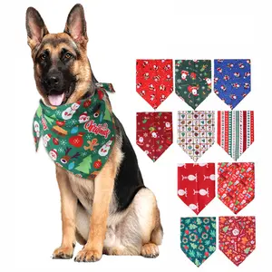 사용자 정의 인쇄 패턴 로고 브랜드 애완 동물 두건 삼각형 도매 저렴한 애완 동물 개 두건 2022 크리스마스 디자인