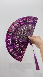 Abanico Plegable de Cuerno de Búfalo Genuino Morado Premium, Abanico Hecho a Mano con Diseño Calado Exquisito para Regalo o Decoración - Product Image 3