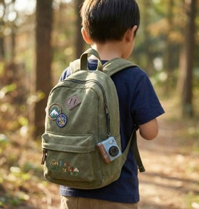Mini caméra pour enfants à double objectif HD, certifiée CE, compatible avec les cartes TF, design personnalisé, livraison directe d'usine - Product Image 2