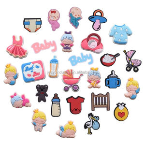 Vente en gros de breloques pour chaussures bébé garçon fille cadeaux promotionnels décoration de chaussures tétine biberon poussette lits bébé sabot breloques pour chaussures - Product Image 1