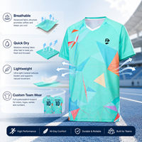 Tela Ultraligera de Spandex/Poliéster que Reduce la Carga de Movimiento sobre el Cuerpo. Diseño transpirable y profesional con espalda hueca que permite mayor libertad de movimiento para hombres.