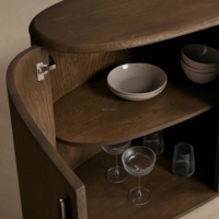 Buffet d'entrée de luxe de style Arhaus traditionnel, en chêne patiné, avec 4 portes et design courbé, de style impérial américain vintage