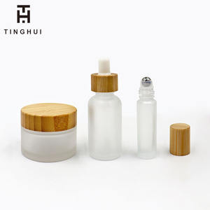 Crème pour le visage en pot de verre 100g, ambre givré, avec couvercle en plastique transparent - Product Image 5