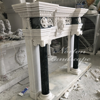 Cadre de cheminée en pierre de marbre blanc sur pied de luxe européen pour décoration de maison moderne à vendre