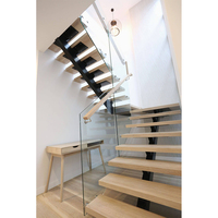 Conception de garde-corps d'escalier intérieur en bois de caoutchouc de construction de la maison de chicago de chicago, de kingston