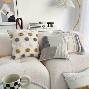 <span class=keywords><strong>Housse</strong></span> <span class=keywords><strong>de</strong></span> <span class=keywords><strong>coussin</strong></span> bohème en coton et <span class=keywords><strong>lin</strong></span> avec pompons pour canapé, salon, maison et décoration, pour dossier <span class=keywords><strong>de</strong></span> lit - Product Image 4