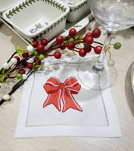 Wholesale Cotton Embroidered <b>Red</b> <b>Bow</b> Cloth Napkin Hemstitch Dinner Napkin Home Restaurant Holidays - Product Image 1