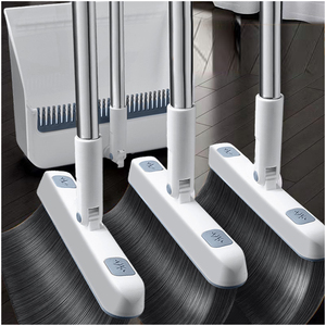 Ensemble <span class=keywords><strong>balai</strong></span> et pelle portables modernes <span class=keywords><strong>à</strong></span> poils doux avec manche extensible pour un nettoyage facile - Product Image 2
