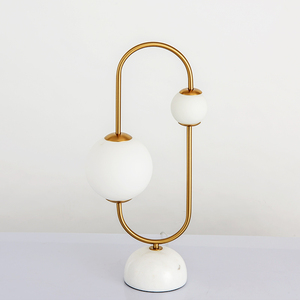 Lámpara de Mesa Moderna con Base de Mármol Blanco y Pantalla de Doble Cristal en Color Dorado para el Hogar - Product Image 2