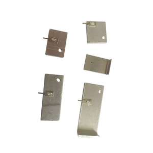 Pièces de dissipateur thermique en profilé aluminium CLY 1060 usinées CNC sur mesure pour usage industriel - Product Image 4