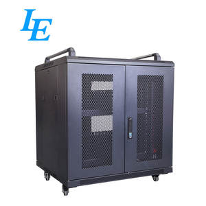Gabinete de Carga LE-CC para Múltiples Dispositivos, 15U 24U, 20 Puertos, Indicadores LED por Capas, Ventilador de Refrigeración, Ruedas con Freno, 600x600mm, 48V 32A - Product Image 4