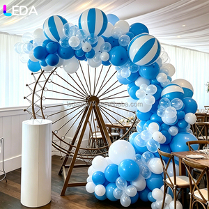 Decoración para Fiestas y Banquetes LEDA, Fondo Romántico de Rueda de la Fortuna Metálica Blanca y Dorada - Product Image 2