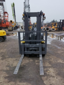 Montacargas Usado Komatsu FD30-16 de 3 Toneladas con Pocas Horas de Uso, Montacargas Diésel de 3 Toneladas FD30 FD50 - Product Image 4