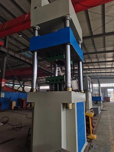 400 Tonnen Feuerlöscher Hydraulik presse Vier-Säulen-Schnellstempel-Tiefzieh-Hydraulik druckmaschine - Product Image 4