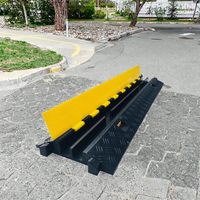 Pare-chute de vitesse extérieur robuste en caoutchouc recyclé avec une vitesse de ralentissement de 10-15 mph pour la sécurité routière