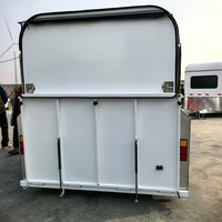 Remorque pour chevaux de type Australie Standard, 2 places, chargement en angle, double essieu, freins électriques, capacité de charge 3T, plancher en aluminium.