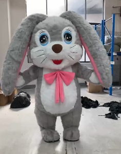 Disfraz de mascota inflado gris de orejas largas 2M 2,6 m traje de conejito peludo para festivales de Carnaval de Pascua mascota de conejo divertido - Product Image 2