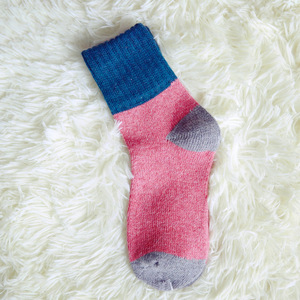<span class=keywords><strong>Chaussettes</strong></span> en tissu bouclette rayées et colorées, épaisses et chaudes, avec logo personnalisé, pour femmes - Product Image 4