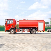 Sinotruk Howo personnalisé 5 CBM camion-citerne à eau camion de lutte contre l'incendie 4x2 télécommande camion de sauvetage diesel de lutte contre l'incendie