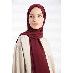 Chal de Seda Crepé Color Borgoña Oscuro - Product Image 3