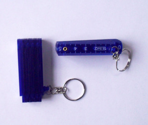 Vente en gros de mini porte-clés professionnel règle pliable 0.5m plastique YJ-PFR0.5M/10F outil de mesure et de jaugeage - Product Image 4