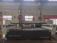 Nouvelle découpeuse à jet d'eau Shuttle Foshan 40KW 380V 3 axes multifonctionnelle de bureau en Chine