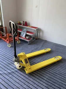 Manufacturers Direct Selling Efficient Pallet Jack Hand Pallet Truck For Station