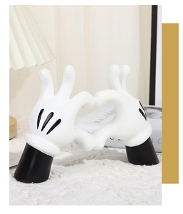 Décoration de bureau en résine écologique en forme de cœur Mickey, décoration créative de <span class=keywords><strong>dessin</strong></span> <span class=keywords><strong>animé</strong></span> mignon pour la chambre des enfants - Product Image 3