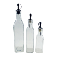 Ensemble de bouteilles carrées en verre pour huile et vinaigre de 200 ml, 300 ml et 500 ml avec bouchons verseurs pour une utilisation en fête, emballées en carton