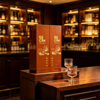 Boîte à vin en bois haute brillance à double porte avec insert en EVA, charnière dorée, logo personnalisé, pour cadeau de marque haut de gamme et présentation en magasin