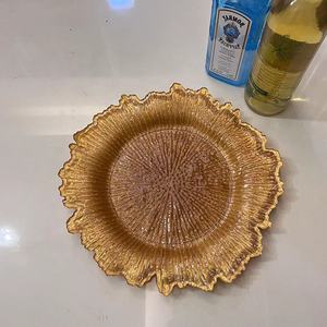 Platos Decorativos Transparentes y Dorados para Fiestas de Boda, Platos de Acrílico de 13 Pulgadas con Diseño de Arrecife - Product Image 6