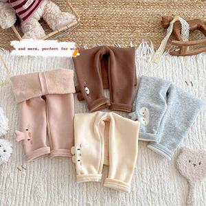 Nuovi <span class=keywords><strong>Leggings</strong></span> Imbottiti per Bambine con Decorazioni 3D di Animali, Pantaloni Felpati Disponibili in Stock, Servizi di Vendita all'Ingrosso e Personalizzazione - Product Image 2