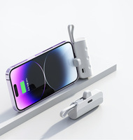Mini banco de energía portátil con cable incorporado 5000mAh Capacidad total real Logotipo personalizado gratuito Entrega rápida