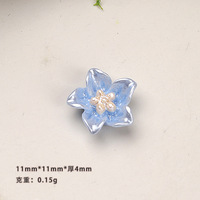 Breloques en résine électroplaquées motif fleur de dessin animé pour décoration DIY de coques de téléphone et pinces à cheveux