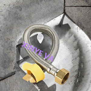 304 tuyau <span class=keywords><strong>d</strong></span>'entrée <span class=keywords><strong>d</strong></span>'<span class=keywords><strong>eau</strong></span> chaude tressé en acier inoxydable Design moderne <span class=keywords><strong>robinet</strong></span> de chauffe-<span class=keywords><strong>eau</strong></span> en laiton antidéflagrant <span class=keywords><strong>pour</strong></span> salle de bain - Product Image 2