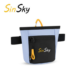 Sacca da allenamento per cani con Logo personalizzato e con Logo personalizzato Sacchetto per cibo per cani comodo piccolo a mani libere - Product Image 1