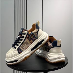 Calzado deportivo para hombre de alta calidad, cómodo, informal, impermeable y antideslizante. - Product Image 4