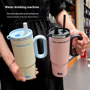 Vente chaude de grande valeur design féminin tasse à glace classique de qualité alimentaire 316 poignée de tasse thermos sous vide en acier inoxydable pour boissons froides - Product Image 3