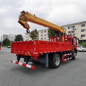 Grúa de 5 Toneladas con Sistema Hidráulico Importado, Montada en Camión, con Motor y Alto Momento de Carga para Uso en Construcción - Product Image 6