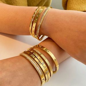 Pulseras y Brazaletes de Lujo al por Mayor de Acero Inoxidable 316L, Chapados en Oro de 14k y 18k, con Circonitas Cúbicas, de Diseñador, para Mujer - Product Image 2